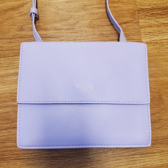 Mossimo Supply Co. Handbags - NWOT Mossimo Lavender Crossbody Purse